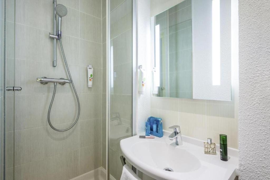 Ibis Styles Paris Crimee La Villette Zimmer foto
